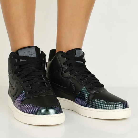 NEW Nike Court Borough Mid SE - Picture 8 of 8